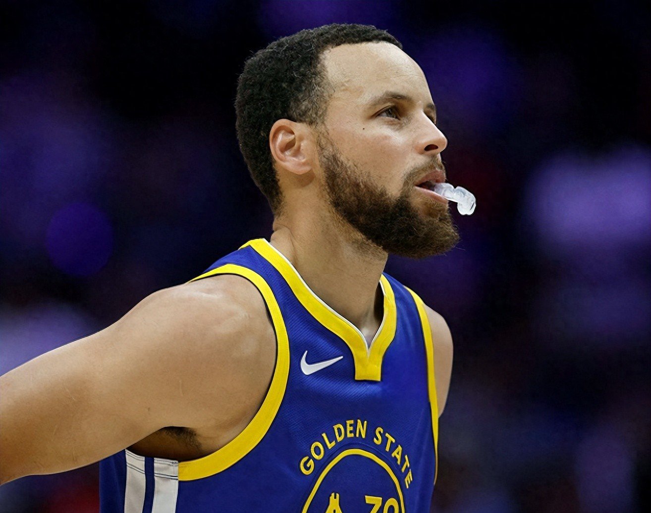 今晚金州勇士调整名单以备NBA常规赛，绝杀压哨环节打磨，引发热议，赛季目标并未改变的简单介绍