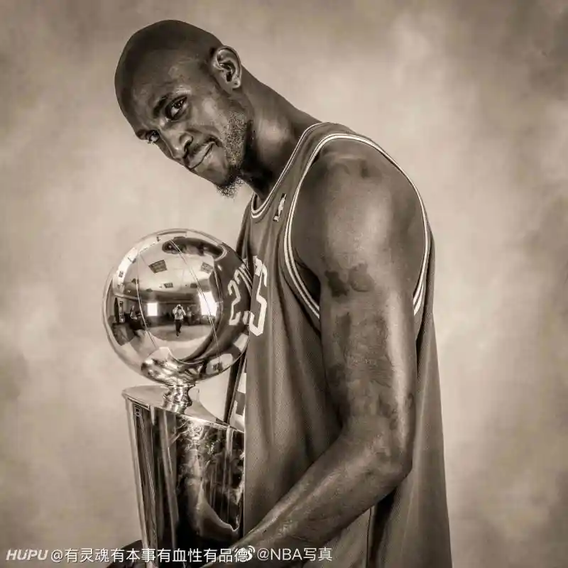 萨克拉门托国王围绕NBA常规赛调整名单转会期波士顿凯尔特人绝杀压哨，上海申花今晚复出首秀都惊呆了的简单介绍jiuyou游戏平台